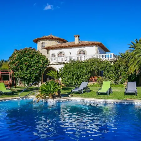 Villa Nuba - Only For Families